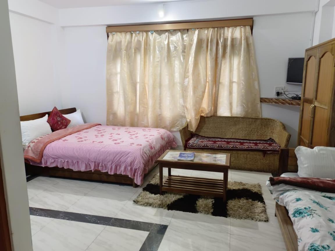 Hotel White Tara Tawang Exterior photo